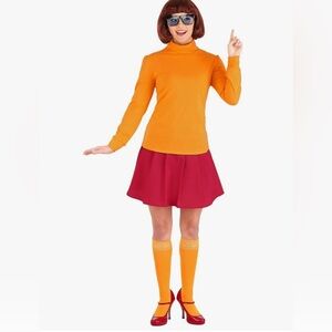 Velma costume - shirt, skirt, socks, wig, glasses - XL - worn once